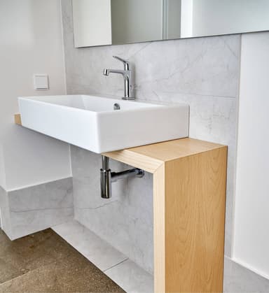 Rénovation de salle de bains par artisan plombier à Toulon
